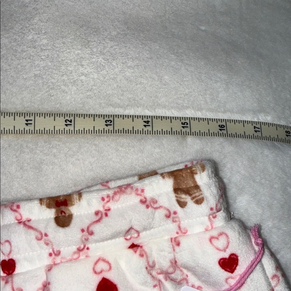 Cozy Gingerbread woman’s Pajamas - White and Red - Picture 5 of 6